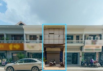 2 Bedroom Shophouse For Rent - Svay Dangkum, Siem Reap thumbnail