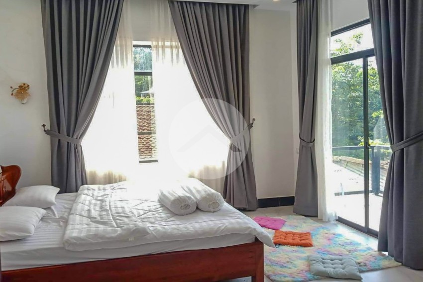 2 Bedroom Villa For Rent - Slor Kram, Siem Reap