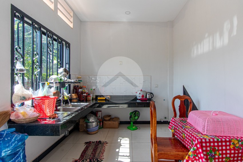 2 Bedroom Flat For Rent - Svay Thom, Siem Reap