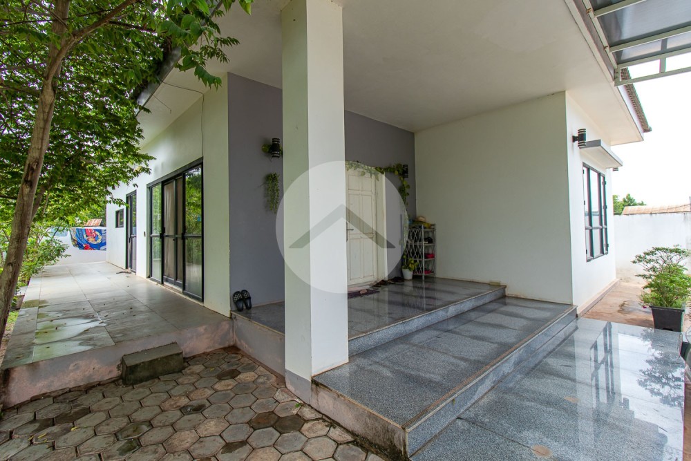 3 Bedroom House For Sale - Svay Dangkum, Siem Reap - Image 24