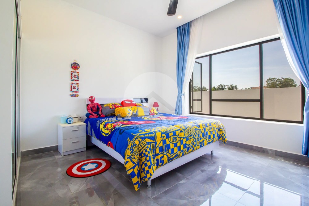 3 Bedroom House For Sale - Svay Dangkum, Siem Reap - Image 17