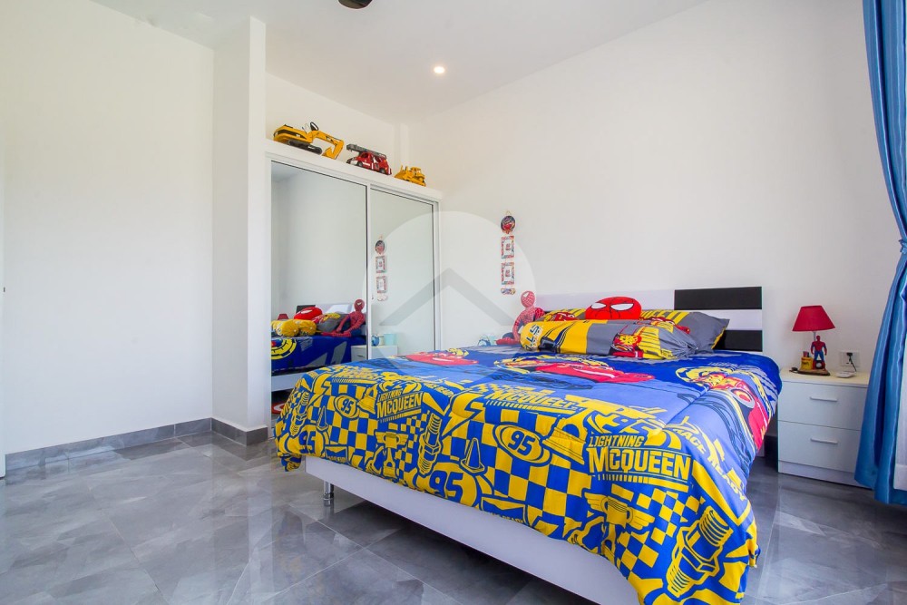 3 Bedroom House For Sale - Svay Dangkum, Siem Reap - Image 16