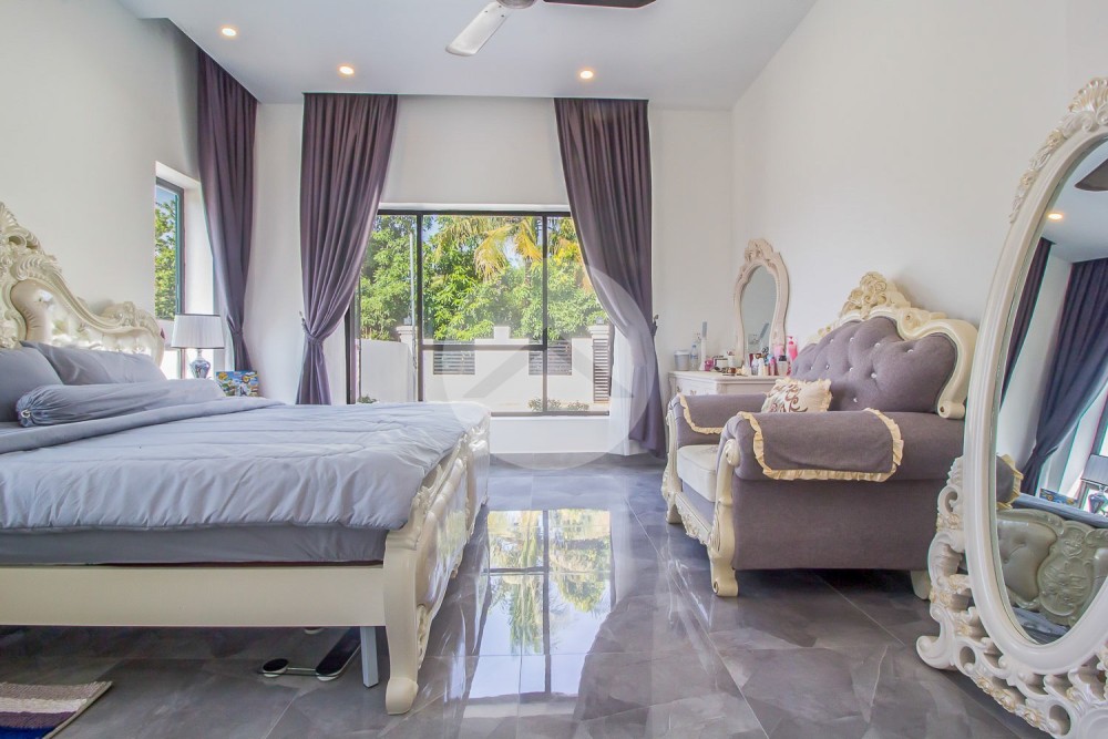 3 Bedroom House For Sale - Svay Dangkum, Siem Reap - Image 13