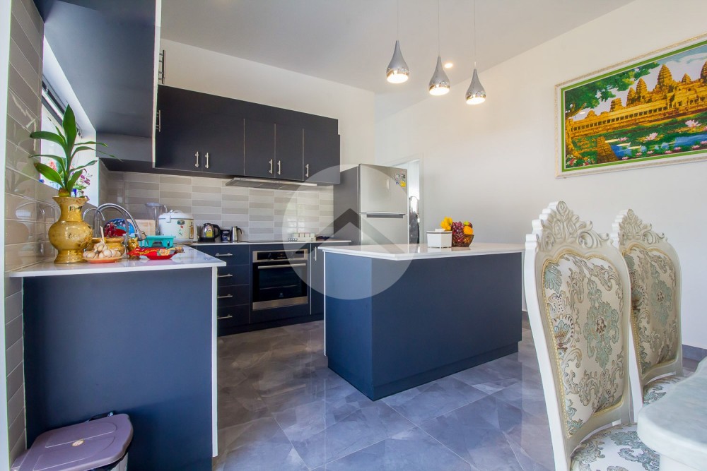 3 Bedroom House For Sale - Svay Dangkum, Siem Reap - Image 9