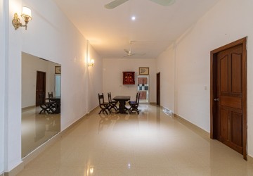 2 Bedroom House For Rent - Sala Kamreuk, Siem Reap thumbnail