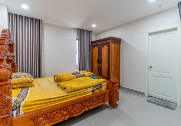 7 Bedroom Queen Villa  For Sale - Chip Mong 598, Chrang Chamres 2, Phnom Penh thumbnail