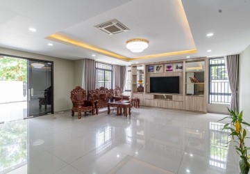 7 Bedroom Queen Villa  For Sale - Chip Mong 598, Chrang Chamres 2, Phnom Penh thumbnail