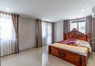7 Bedroom Queen Villa  For Sale - Chip Mong 598, Chrang Chamres 2, Phnom Penh thumbnail