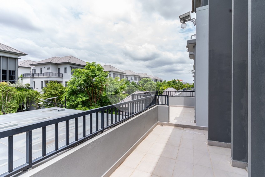 7 Bedroom Queen Villa  For Sale - Chip Mong 598, Chrang Chamres 2, Phnom Penh