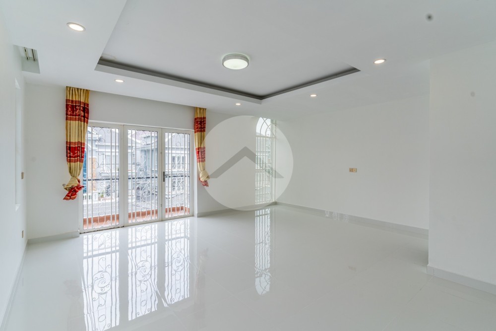 4 Bedroom Twin Villa For Sale - Borey Vimean Phnom Penh, Russey Keo, Phnom Penh - Image 12