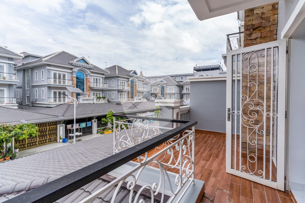 4 Bedroom Twin Villa For Sale - Borey Vimean Phnom Penh, Russey Keo, Phnom Penh - Image 14