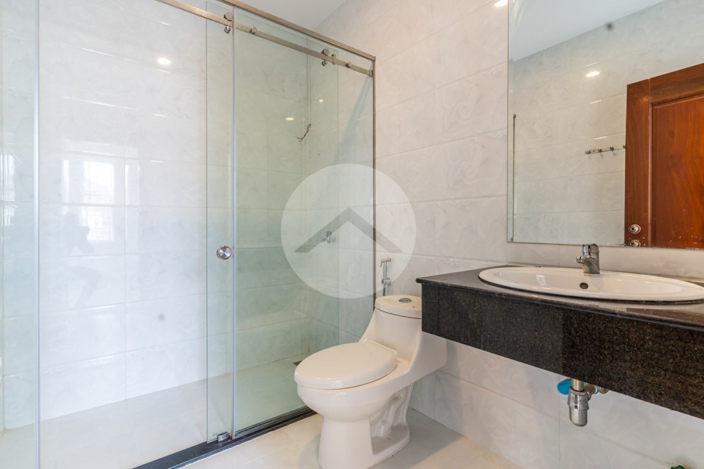 4 Bedroom Twin Villa For Sale - Borey Vimean Phnom Penh, Russey Keo, Phnom Penh - Image 19