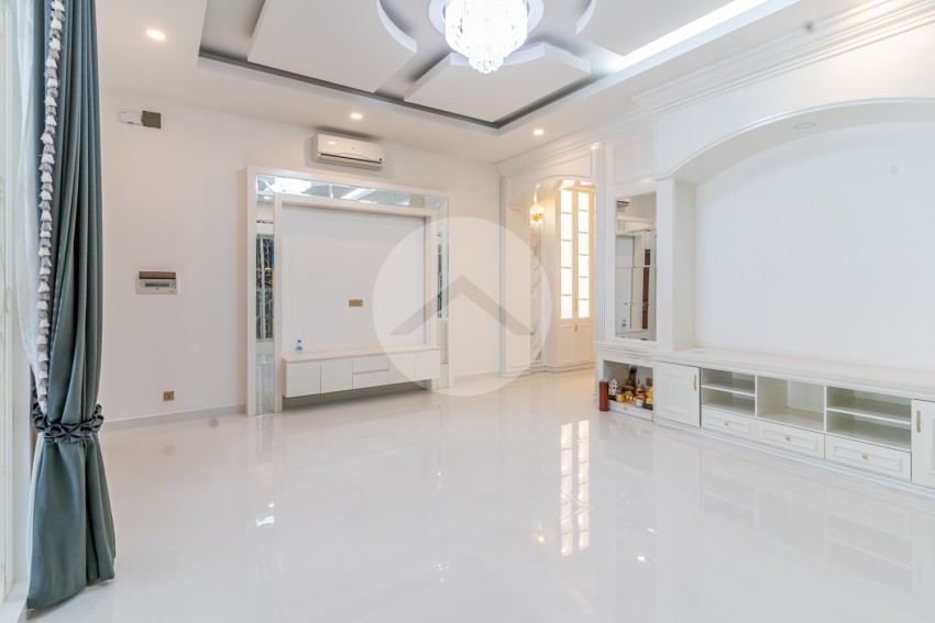 4 Bedroom Twin Villa For Sale - Borey Vimean Phnom Penh, Russey Keo, Phnom Penh