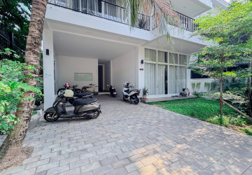 1 Bedroom Apartment For Rent - Svay Dangkum, Siem Reap thumbnail