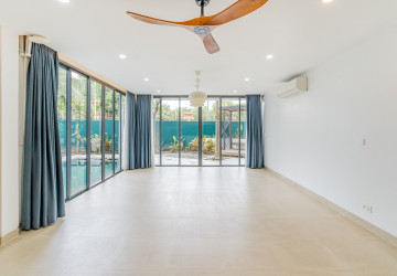 7 Bedroom Luxury Villa For Rent - Chbar Ampov, Phnom Penh thumbnail