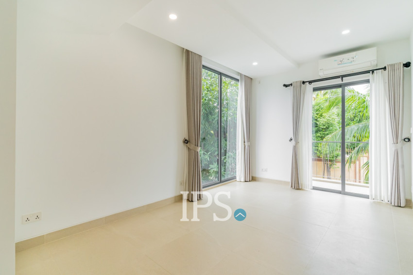 7 Bedroom Luxury Villa For Rent - Chbar Ampov, Phnom Penh