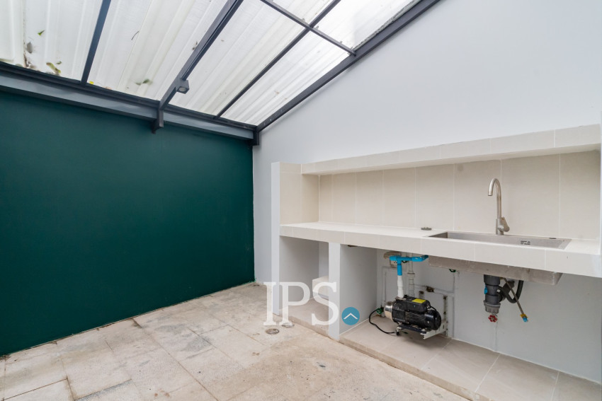 7 Bedroom Luxury Villa For Rent - Chbar Ampov, Phnom Penh