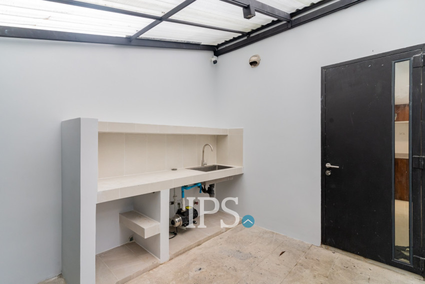 7 Bedroom Luxury Villa For Rent - Chbar Ampov, Phnom Penh