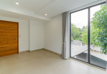 7 Bedroom Luxury Villa For Rent - Chbar Ampov, Phnom Penh thumbnail