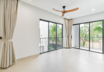 7 Bedroom Luxury Villa For Rent - Chbar Ampov, Phnom Penh thumbnail