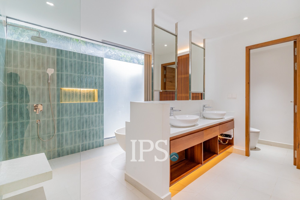 7 Bedroom Luxury Villa For Rent - Chbar Ampov, Phnom Penh - Image 40