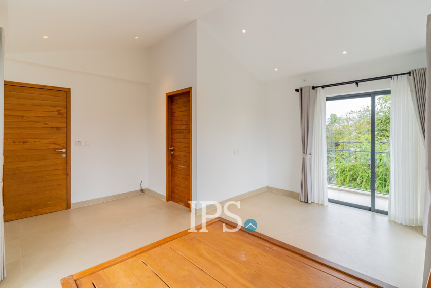 7 Bedroom Luxury Villa For Rent - Chbar Ampov, Phnom Penh