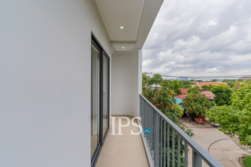 7 Bedroom Luxury Villa For Rent - Chbar Ampov, Phnom Penh