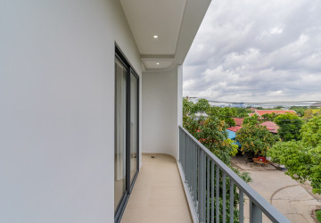 7 Bedroom Luxury Villa For Rent - Chbar Ampov, Phnom Penh thumbnail