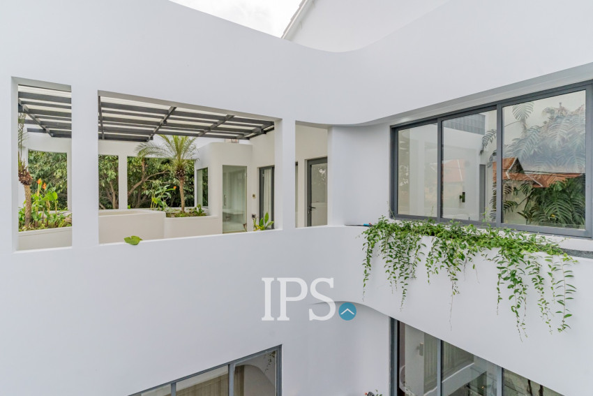 7 Bedroom Luxury Villa For Rent - Chbar Ampov, Phnom Penh