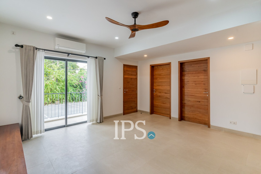 7 Bedroom Luxury Villa For Rent - Chbar Ampov, Phnom Penh