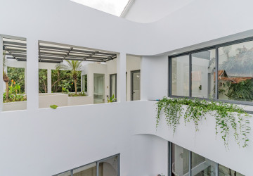 7 Bedroom Luxury Villa For Rent - Chbar Ampov, Phnom Penh thumbnail