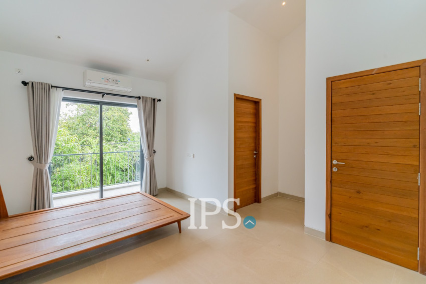 7 Bedroom Luxury Villa For Rent - Chbar Ampov, Phnom Penh