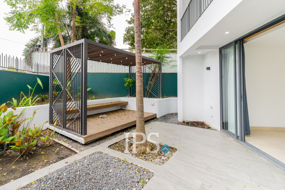 7 Bedroom Luxury Villa For Rent - Chbar Ampov, Phnom Penh - Image 65