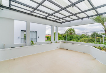 7 Bedroom Luxury Villa For Rent - Chbar Ampov, Phnom Penh thumbnail