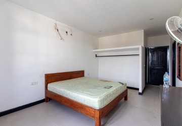 19 Bedroom Guesthouse For Rent- Sala Kamreuk, Siem Reap thumbnail