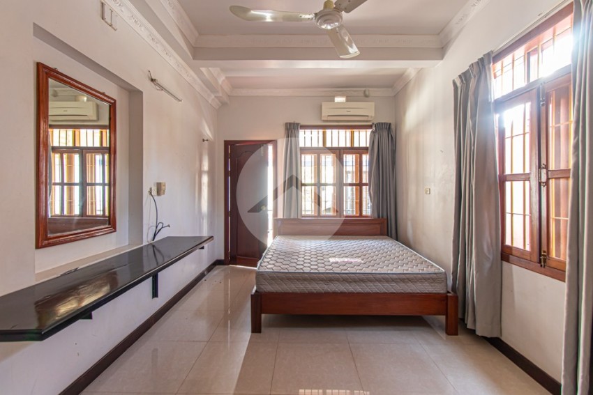 19 Bedroom Guesthouse For Rent- Sala Kamreuk, Siem Reap