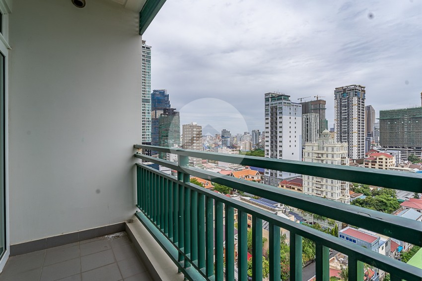 3 Bedroom Serviced Apartment For Rent - BKK1, Phnom Penh