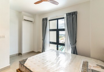 1 Bedroom Serviced Apartment For Rent - Tonle Bassac, Phnom Penh thumbnail