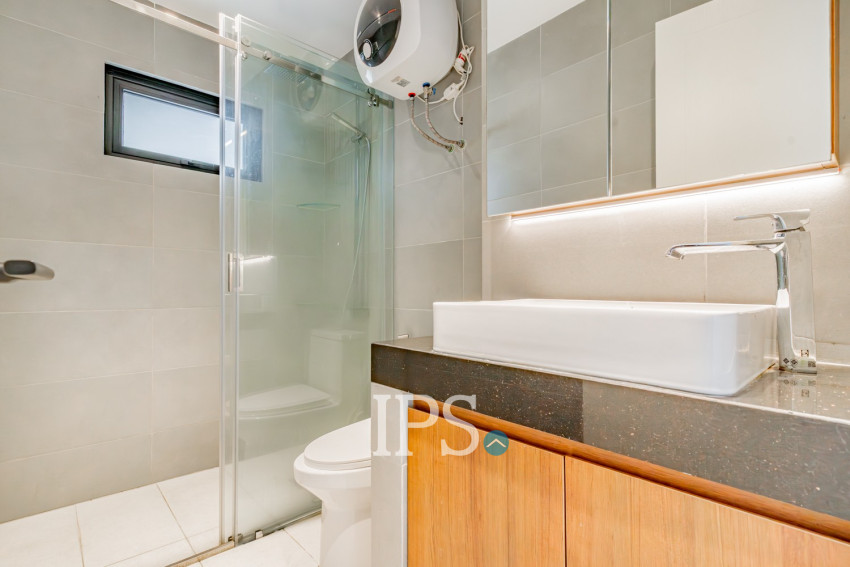 1 Bedroom Serviced Apartment For Rent - Tonle Bassac, Phnom Penh