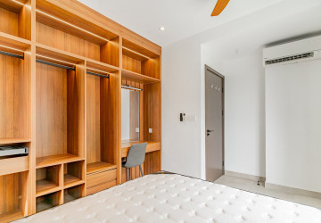 1 Bedroom Serviced Apartment For Rent - Tonle Bassac, Phnom Penh thumbnail