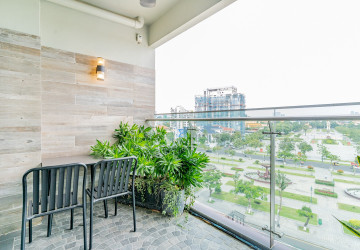 1 Bedroom Serviced Apartment For Rent - Tonle Bassac, Phnom Penh thumbnail