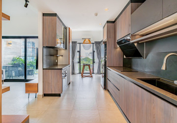 1 Bedroom Serviced Apartment For Rent - Tonle Bassac, Phnom Penh thumbnail