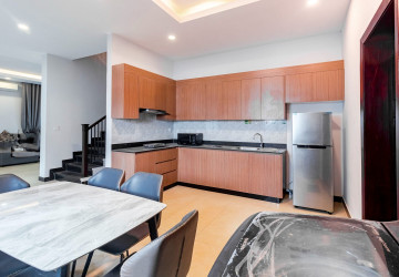 4 Bedroom Villa For Rent - Svay Thom, Siem Reap thumbnail