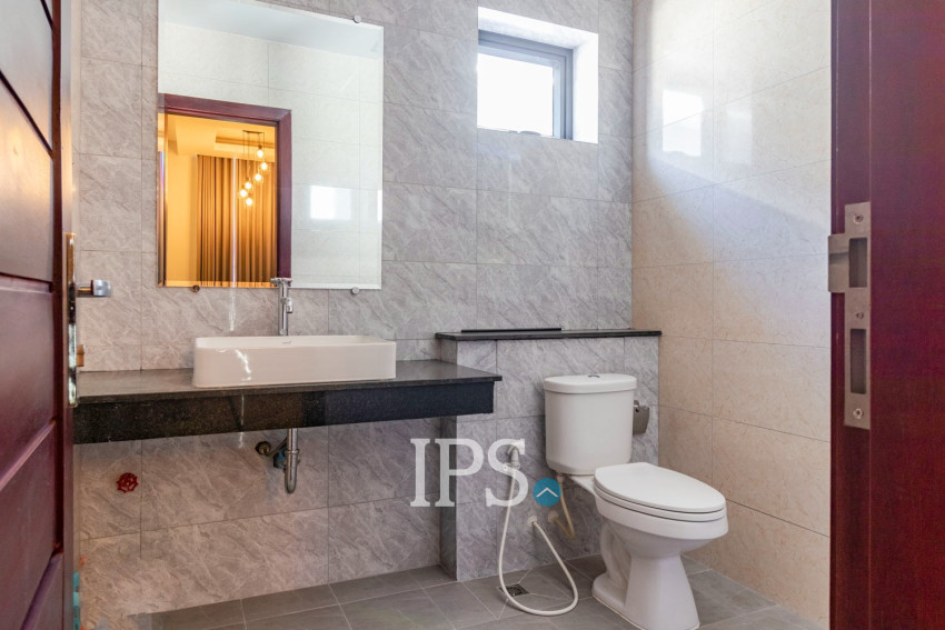 4 Bedroom Villa For Rent - Svay Thom, Siem Reap