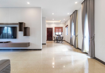 4 Bedroom Villa For Rent - Svay Thom, Siem Reap thumbnail