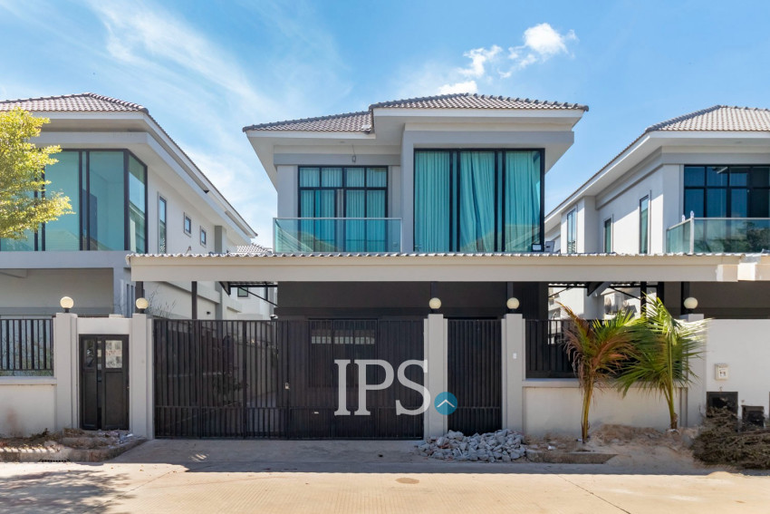 4 Bedroom Villa For Rent - Svay Thom, Siem Reap