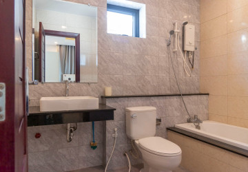 4 Bedroom Villa For Rent - Svay Thom, Siem Reap thumbnail