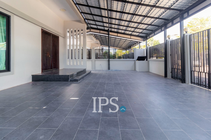 4 Bedroom Villa For Rent - Svay Thom, Siem Reap