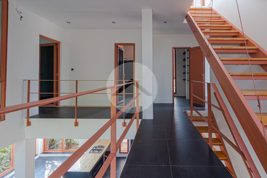 4 Bedroom Villa For Sale - Svay Dangkum, Siem Reap