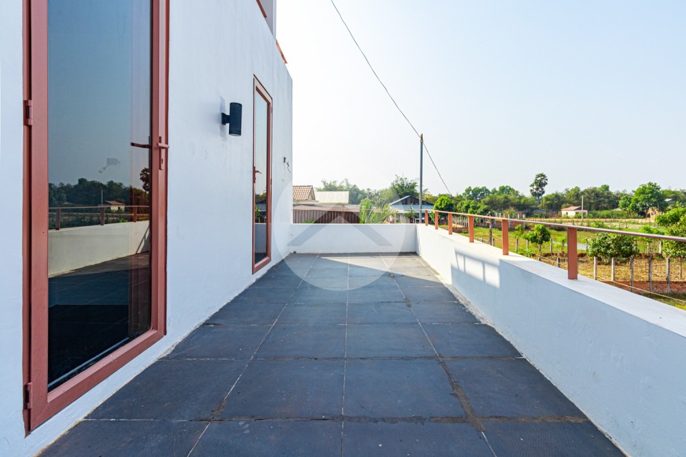 4 Bedroom Villa For Sale - Svay Dangkum, Siem Reap - Image 38